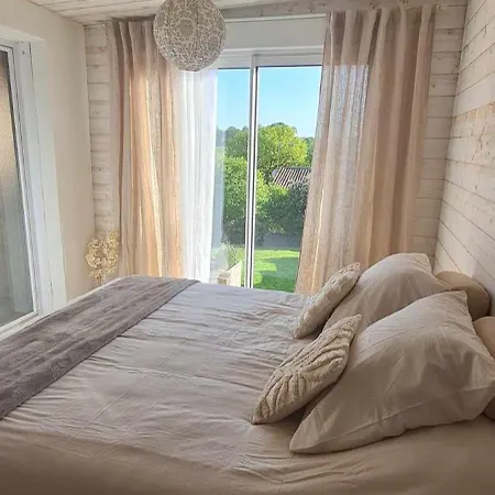 Apartment Le Cocon De Mina, 15 Min Du Puy Du Fou Mortagne-sur-Sevre